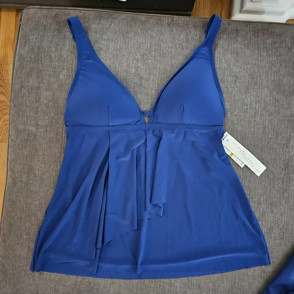 Beyond Women's Blue Adjustable Strap Tankini Top & Bikini Bottom Size 14